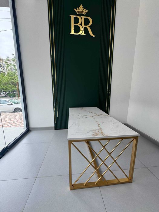 журнальный стол для гостиной или офиса