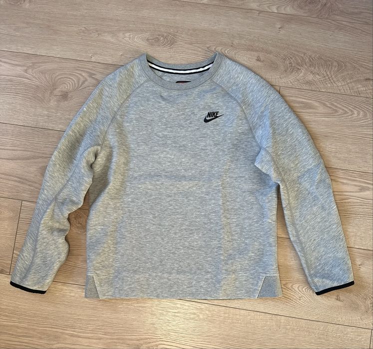 Nike Tech Fleece блузи - сива и черна