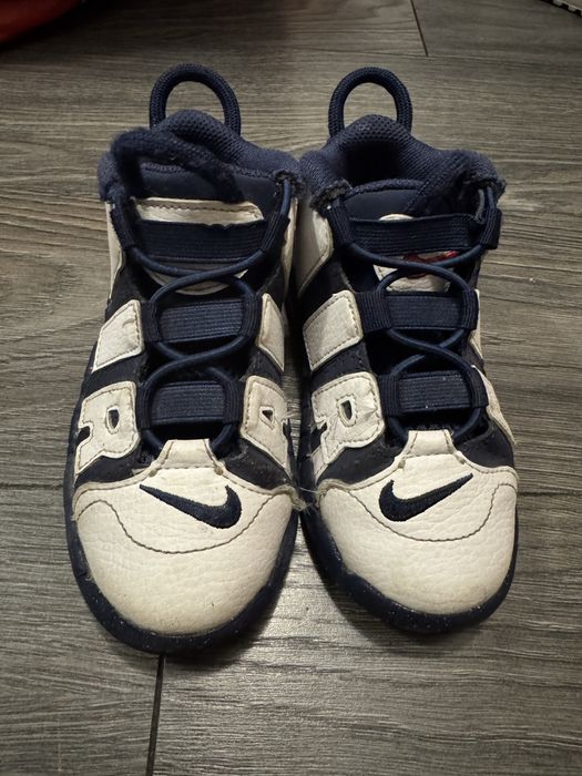 Nike Adidași Copii Air More Uptempo marime 25