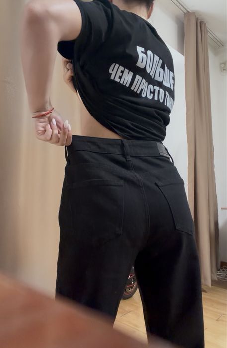 Новые джинсы colins
