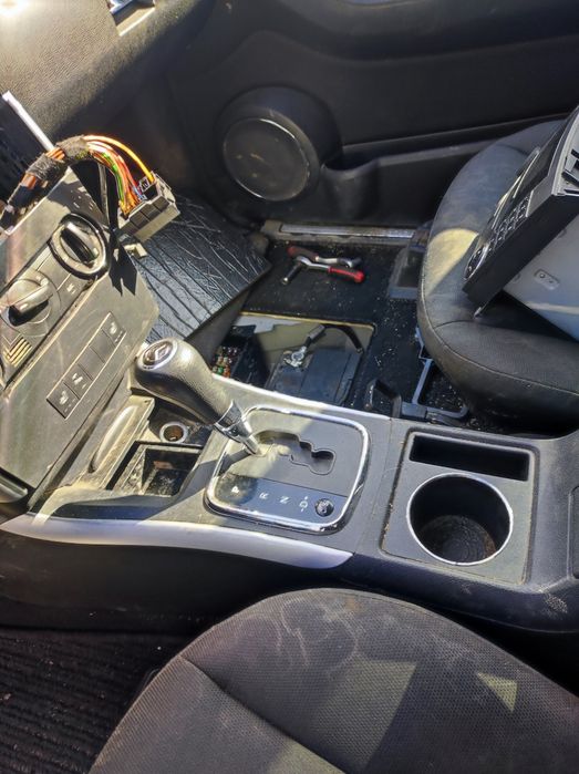 Mercedes b class benzina și diesel