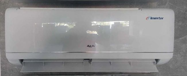 Konditsioner AUX INVETOR 24