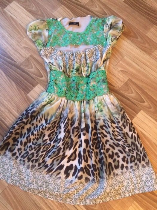 Очень красивое нежное Платье