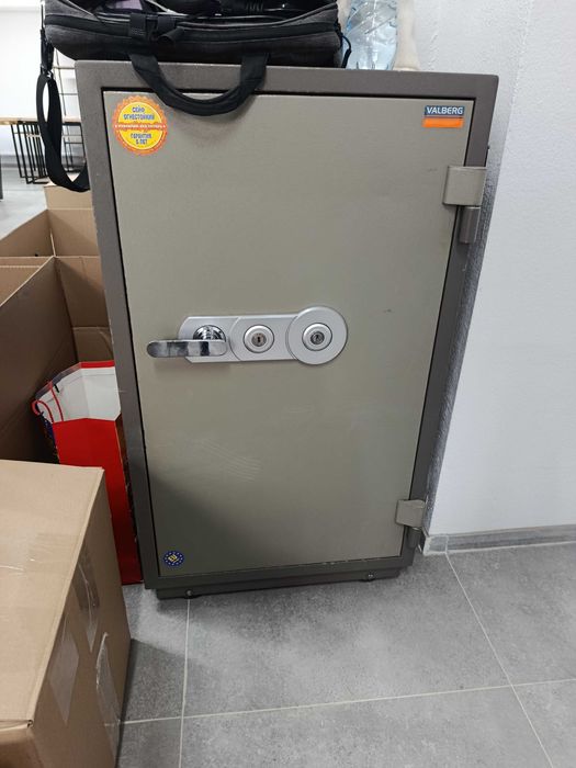 Огнестойкий сейф Valberg