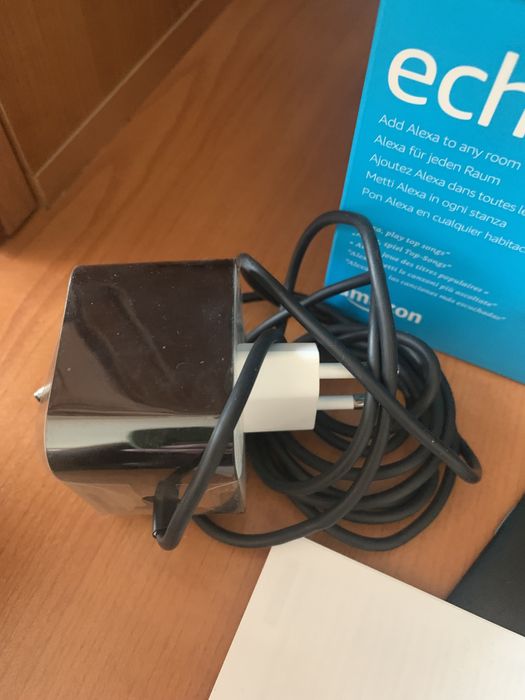 Колонка Alexa Amazon echo dot