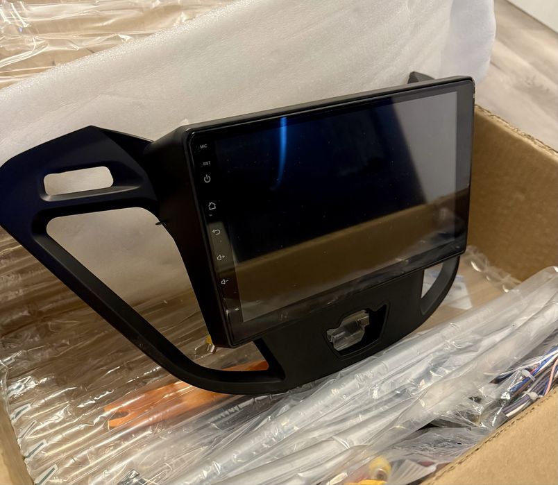 Navigatie Android Ford Transit / Custom (2013-2021) + Camera Cadou