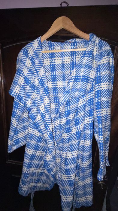 Синьо и кафяво палто с дълги ръкави 2 за тази цена!!