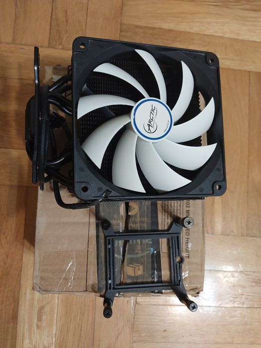 LC Power Aera LC-CC-120, Arctic Freezer 36, 34, BeQuiet (въздушни охладители)