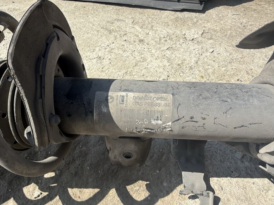 Шенекел амортисьор носачи bmw f20 f30 f31 xdrive бмв ф30 хдриве