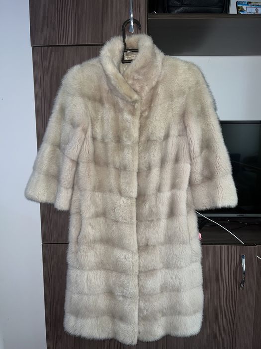 Шуба норковая 180 000