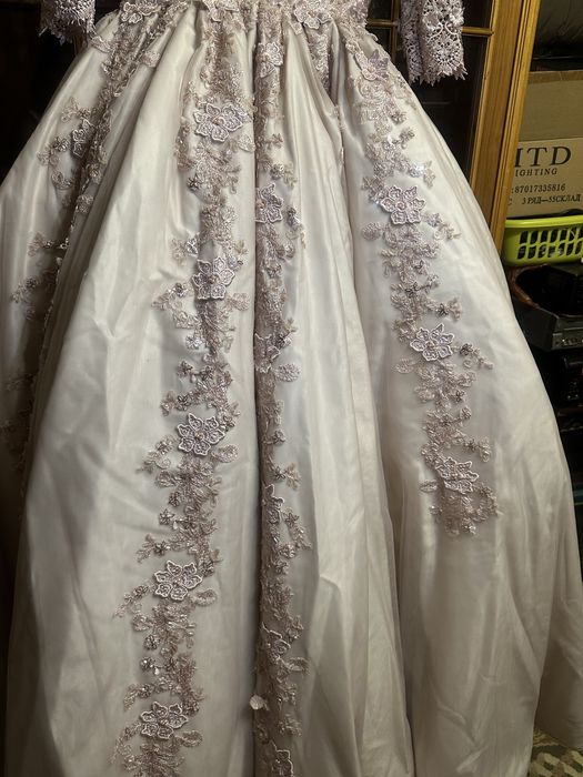 Платье на узату