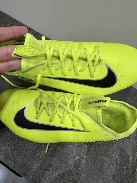 Детски бутонки nike