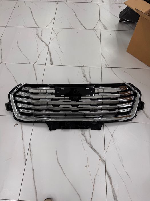 Haval Jolion решетка радиатоара