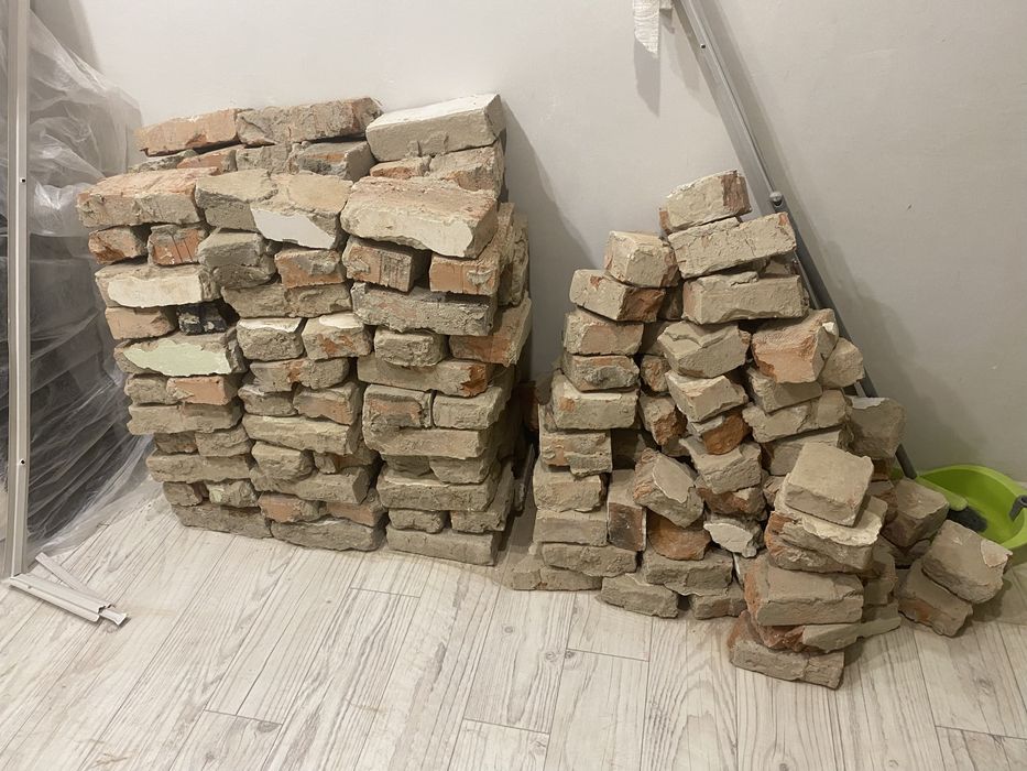 Отдам кирпич бесплатно