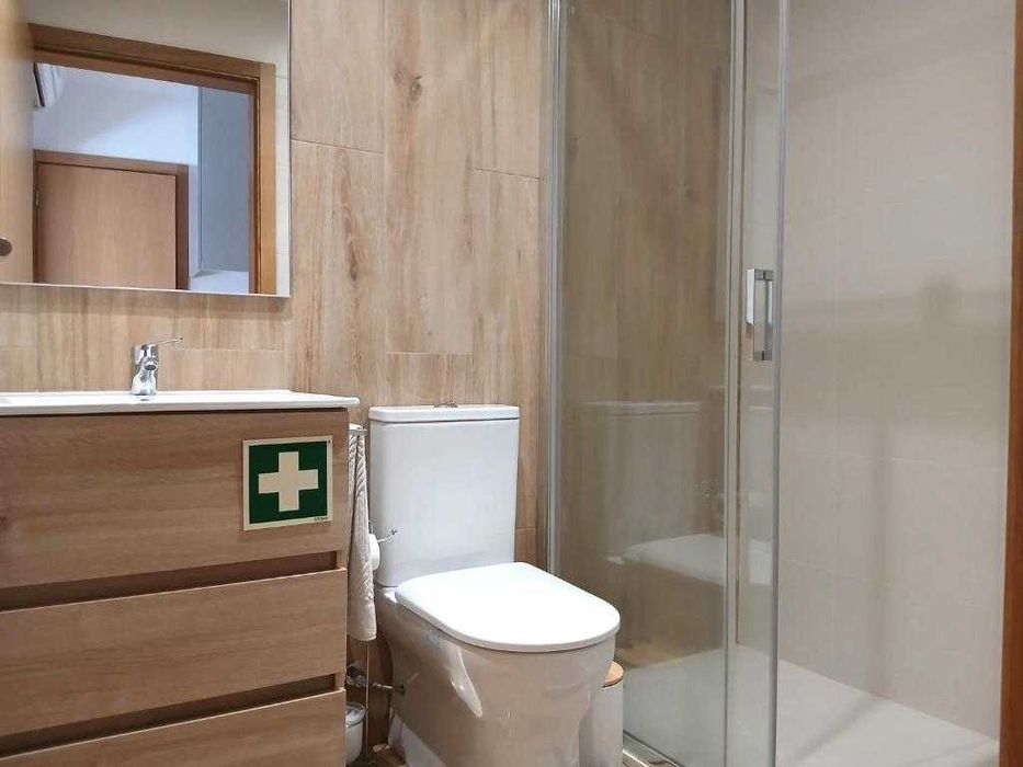 Продава се Двустаен апартамент в София, Център - 65 кв.м за 2847 €/кв.м - Снимка #4