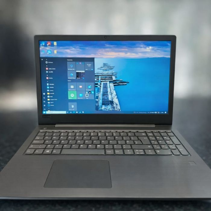 Laptop Lenovo V330 i7-8550U 8GB 256SSD Radeon 530 FHD 15.6" (2018)