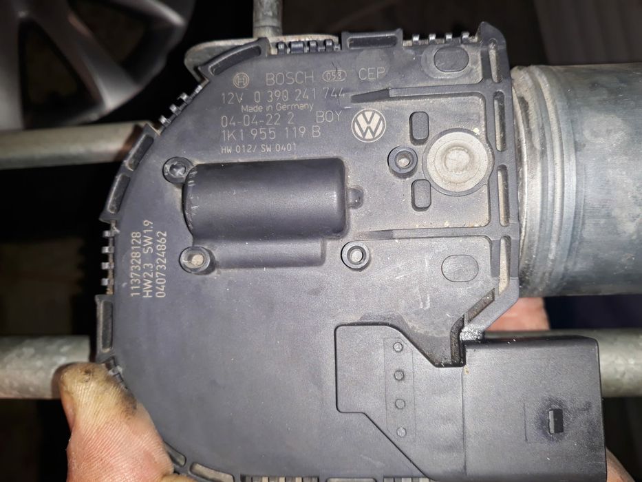Motoraș stergatoare vw golf 5 1k1