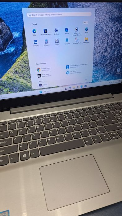 Laptop slim Lenovo Ideapad S145-15IWL