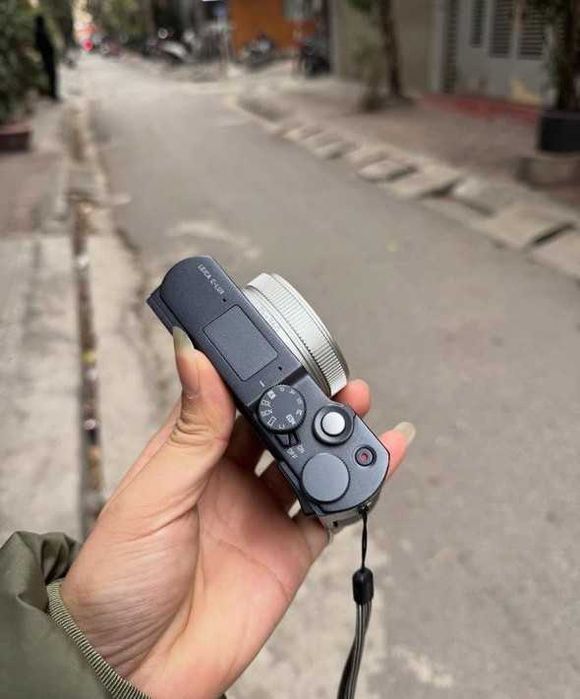 Leica C-Lux (Black) — 15x зум, 4K (Почти новая)