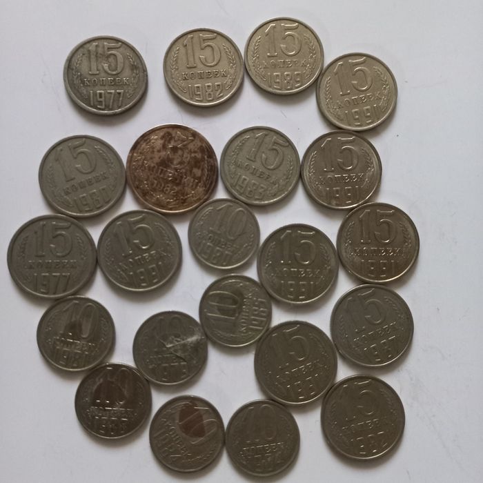 Продам монеты разные.