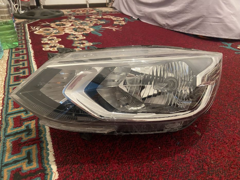 Onix prostoy oldi fara chap tomon