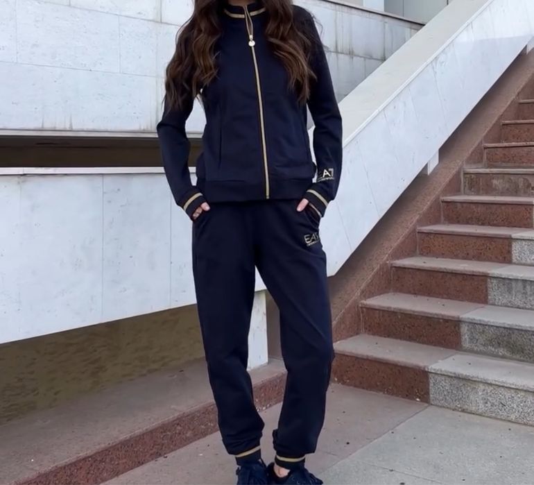 Женская двойка EA7