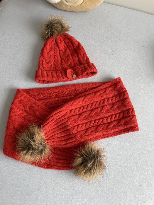 Шал, шапка, ръкавици- Zara,mayoral