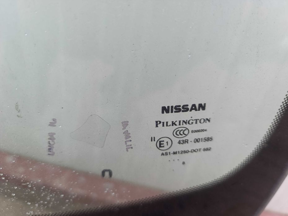 Предно, челно стъкло за Нисан Кашкай / Nissan Qashqai  до 2013г.