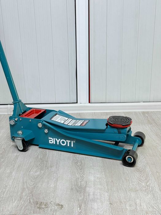 Gidravlik domkrat BIYOTI BYT-J3T Гидравлический домкрат