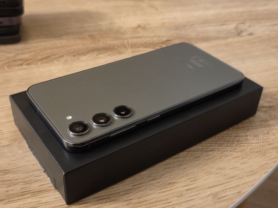 Samsung S23 Plus 5G 256GB DualSim Full accesorii