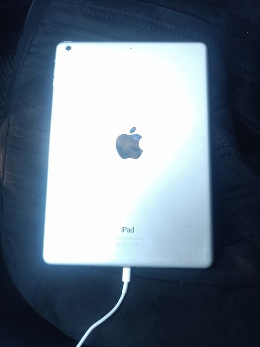 IPad Air Model A1474 Айпад аир 16гб