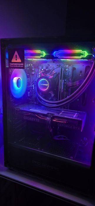 Calculator PC Gaming Ryzen 5 5600x RTX 4060 32GB Ram