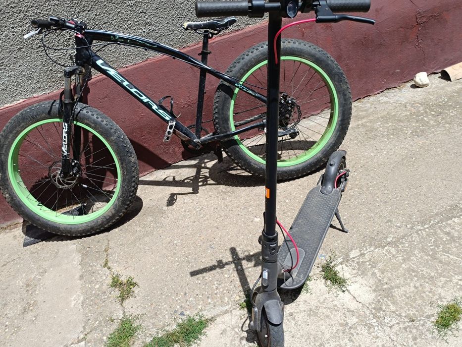 Vând bicicletă cu roți groase sau schimb