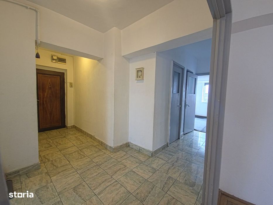 Ultracentral Tomis Mall 3 camere decomandat etaj 3/7