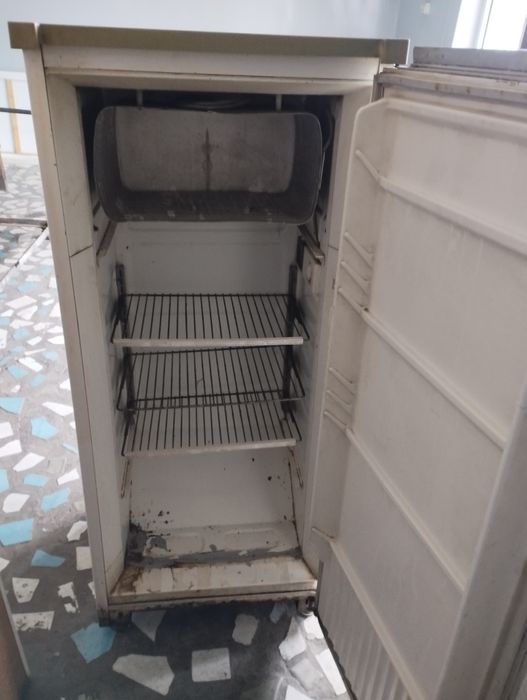 Холодильник. Рабочий