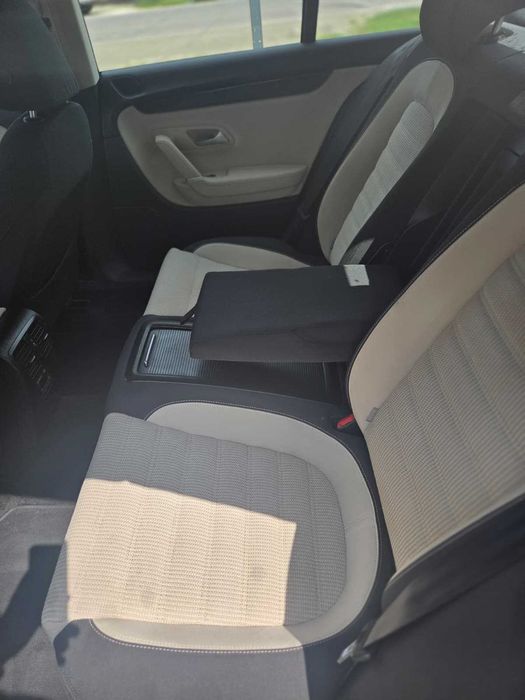 Volkswagen PASSAT CC 2011 de vanzare