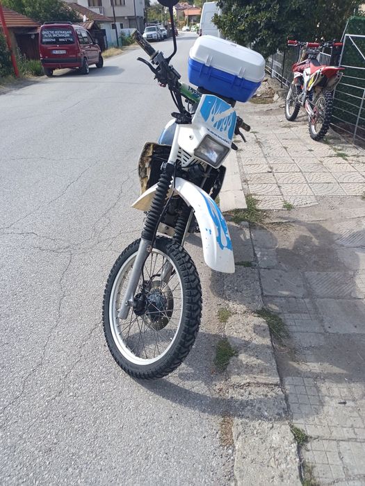 Kawasaki KL 600 мотоциклет ендуро