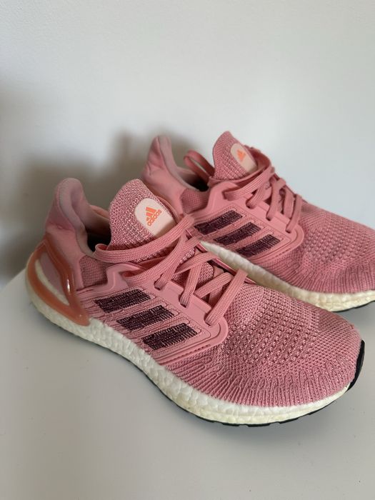 adidas ULTRABOOST 20