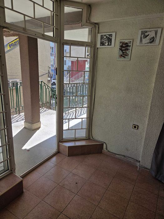 Търговско помещение - магазин