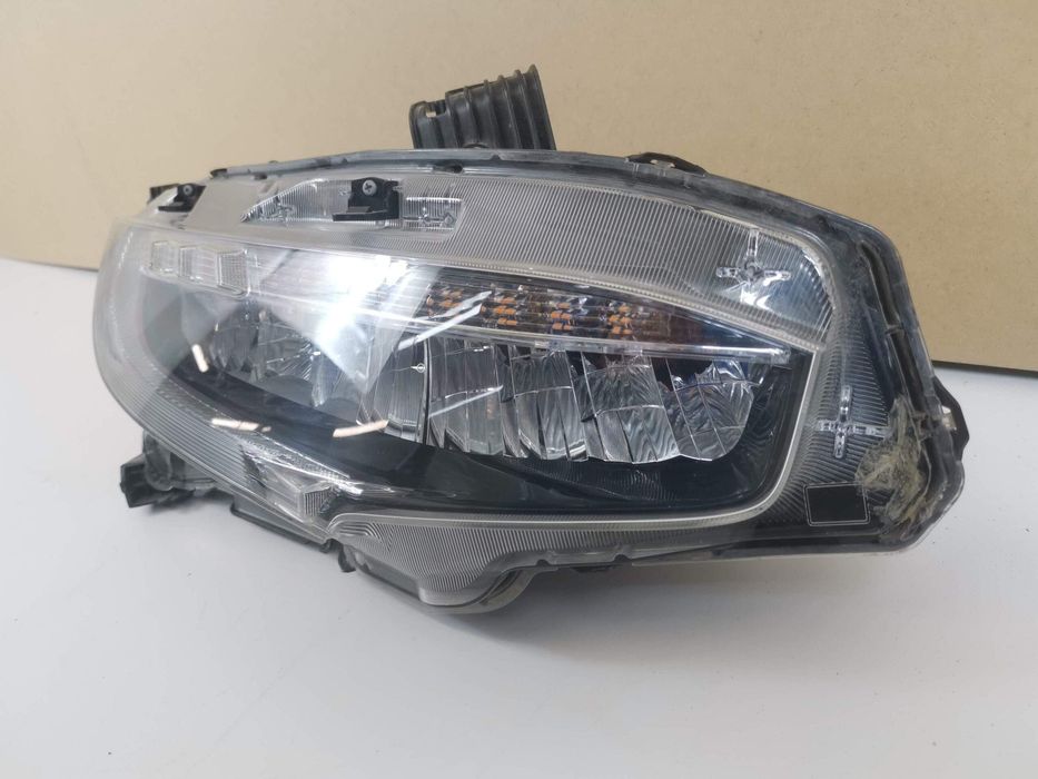 Хонда Сивик / Honda Civic 10 Десен фар Full Led Оригинал
