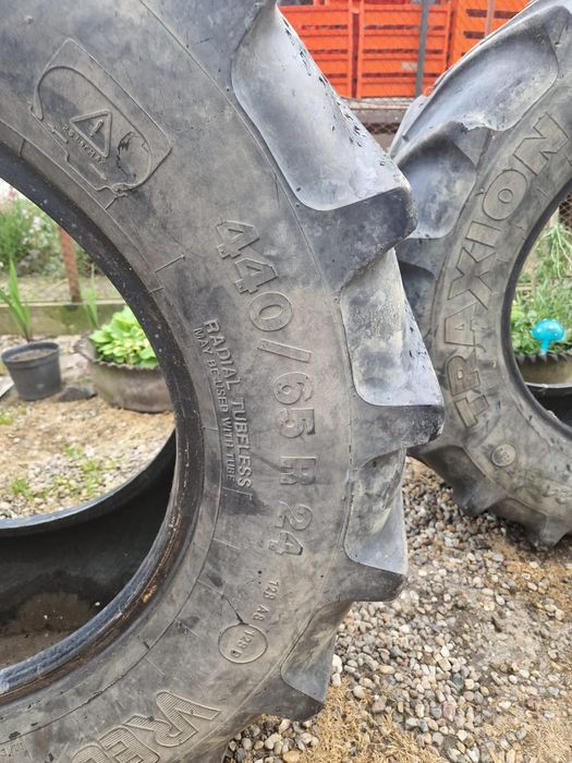 Cauciucuri tractor fata 440/65R24