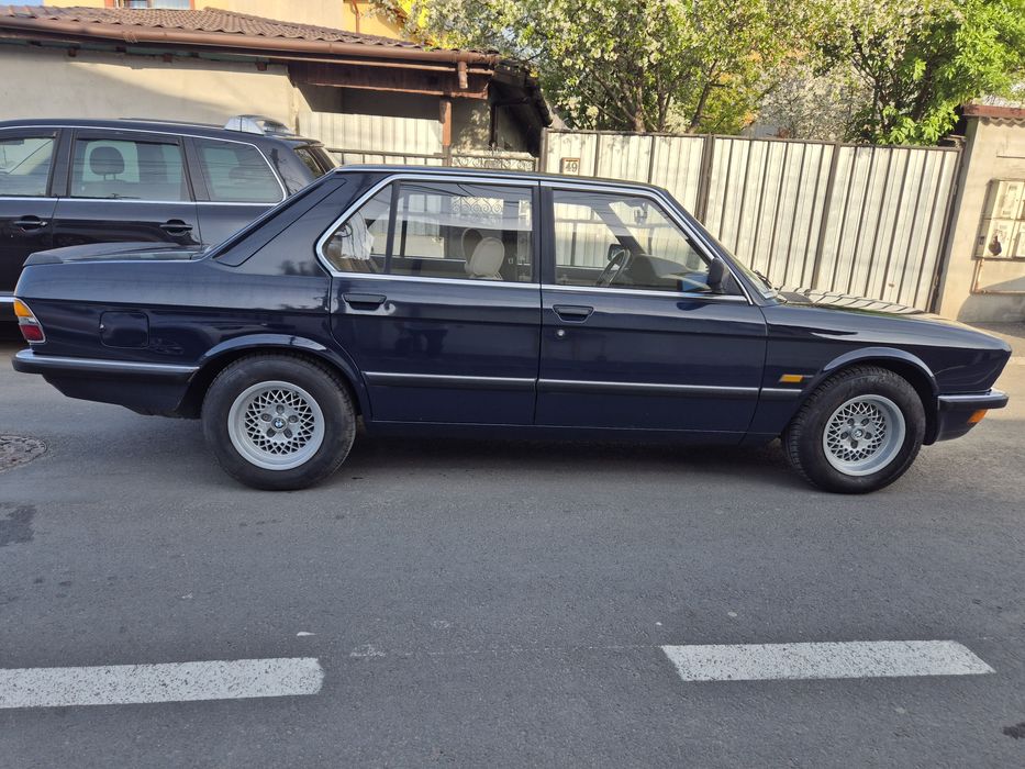 Bmw e28 520i vehicul istoric  klima