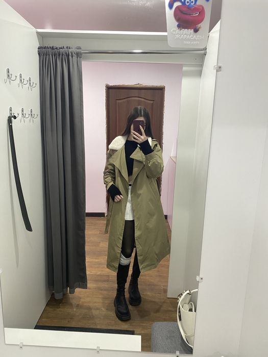 Продается утепленный тренч!