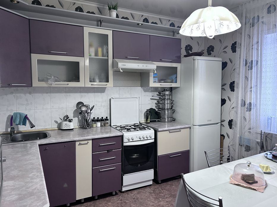 Кухонный гарнитур б/у