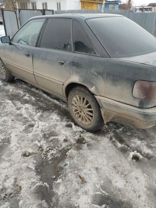 Продам Ауди 80 б4 1992г/в