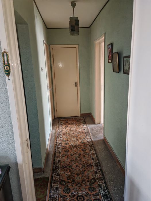 Vand apartament 3 camere
