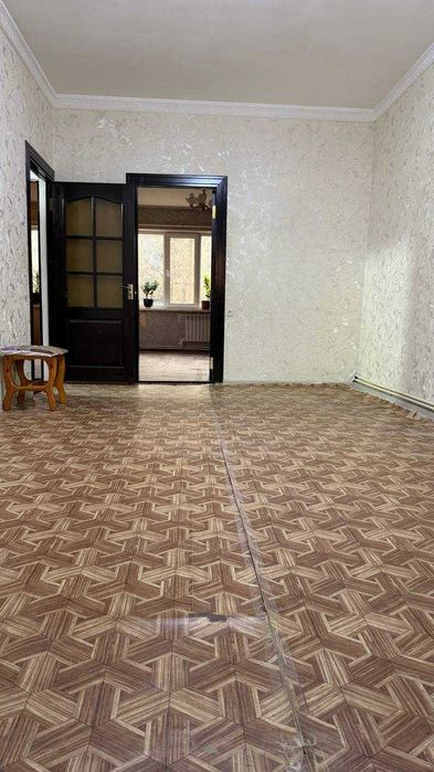 В цетре города Продается 3х ком Квартира