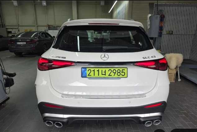 Mercedes-Benz GLC43