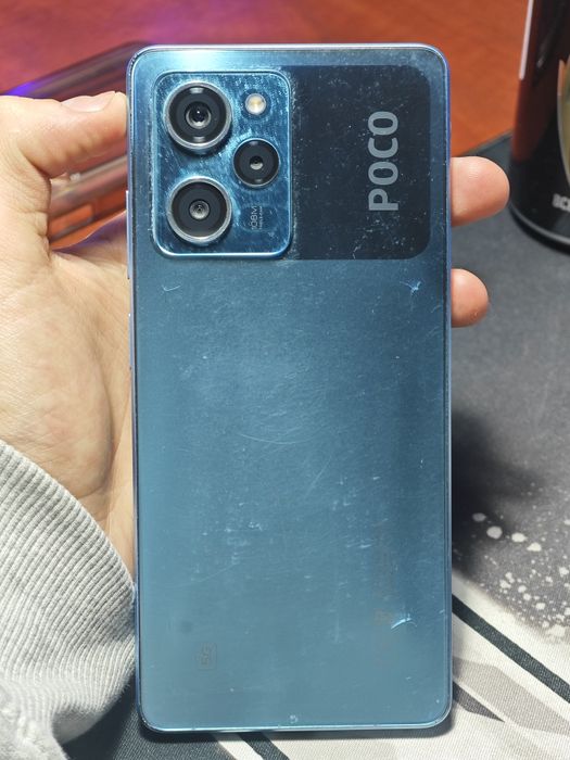 Poco x5 pro с чехлом картхолдером