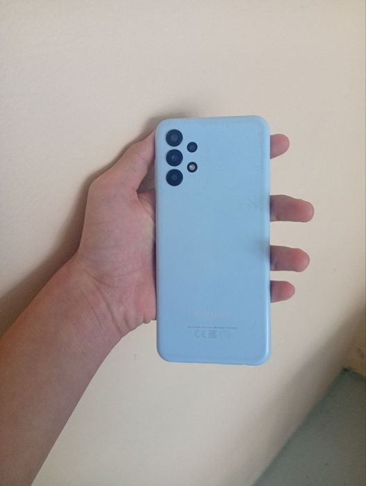 Продам самсунг а13 64/4